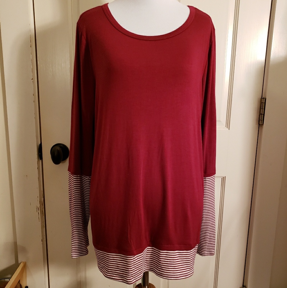 Pin Stripe Knit Top - Large - Picture 2 of 7